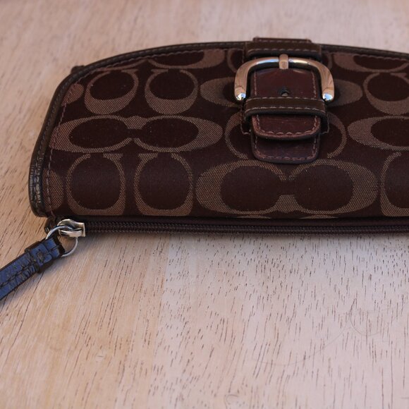 COACH Wallet Brown Logo Soho Buckle Tri-Fold with Checkbook Cover - Picture 4 of 16